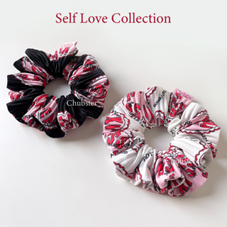 Self Love Scrunchies - 12cm. ยางรัดผมผ้าพลีท ยางรัดผมโดนัท