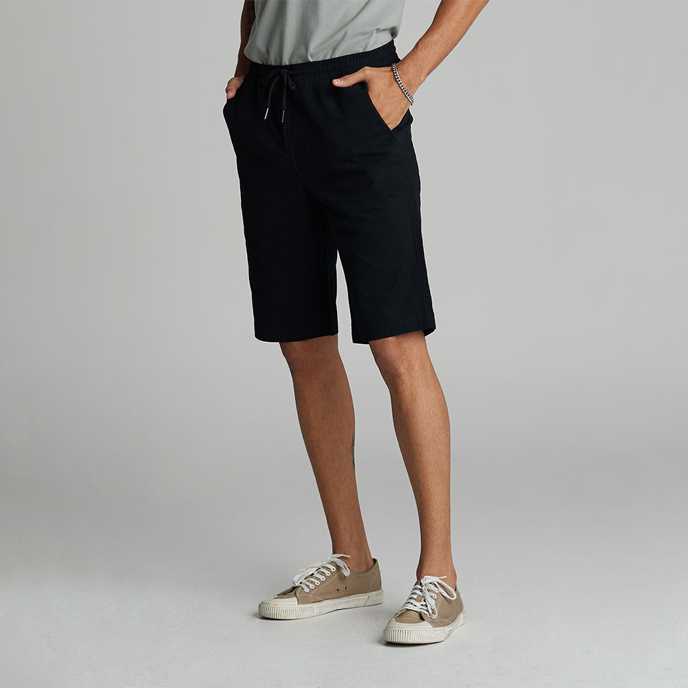 ภาพหน้าปกสินค้าMc JEANS กางเกงยีนส์ขาสั้น กางเกงยีนส์ กางเกง แม็ค แท้ ผู้ชาย เอวยางยืด 5 สี ทรงสวย ใส่สบาย MCJZ05 จากร้าน mc_jeans_officialstore บน Shopee