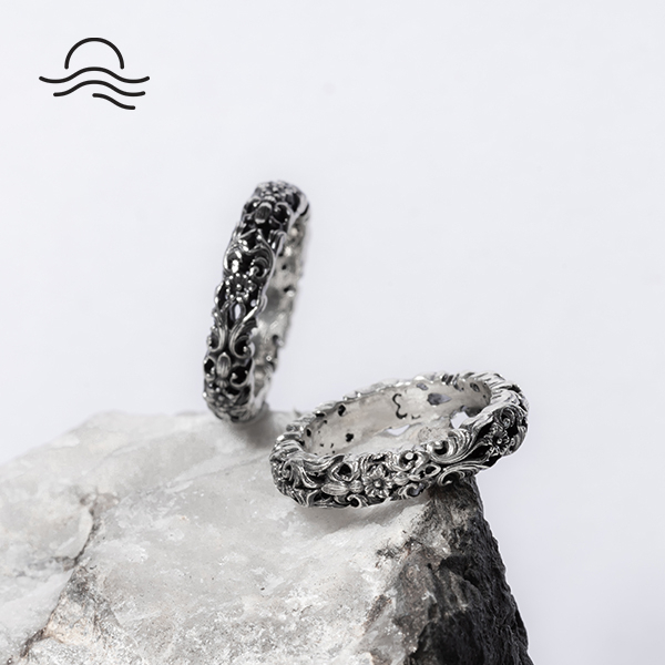 CHANTARA - แหวนลวดลายโรมันลายไทย แหวนเงินแท้ 