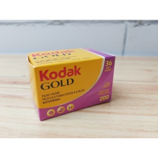 ภาพขนาดย่อของภาพหน้าปกสินค้าฟิล์มสี Kodak Gold 200 /36รูป พร้อมส่งค่ะ หมดอายุ 01/2025 จากร้าน keang_18 บน Shopee ภาพที่ 3