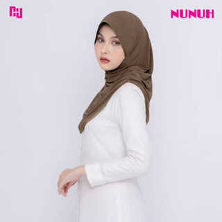 NUNUH CLASSIC.FN-T ผ้าคลุมฮีญาบแบบสำเร็จคลาสสิค สีพื้น ทรงฟองน้ำตรง