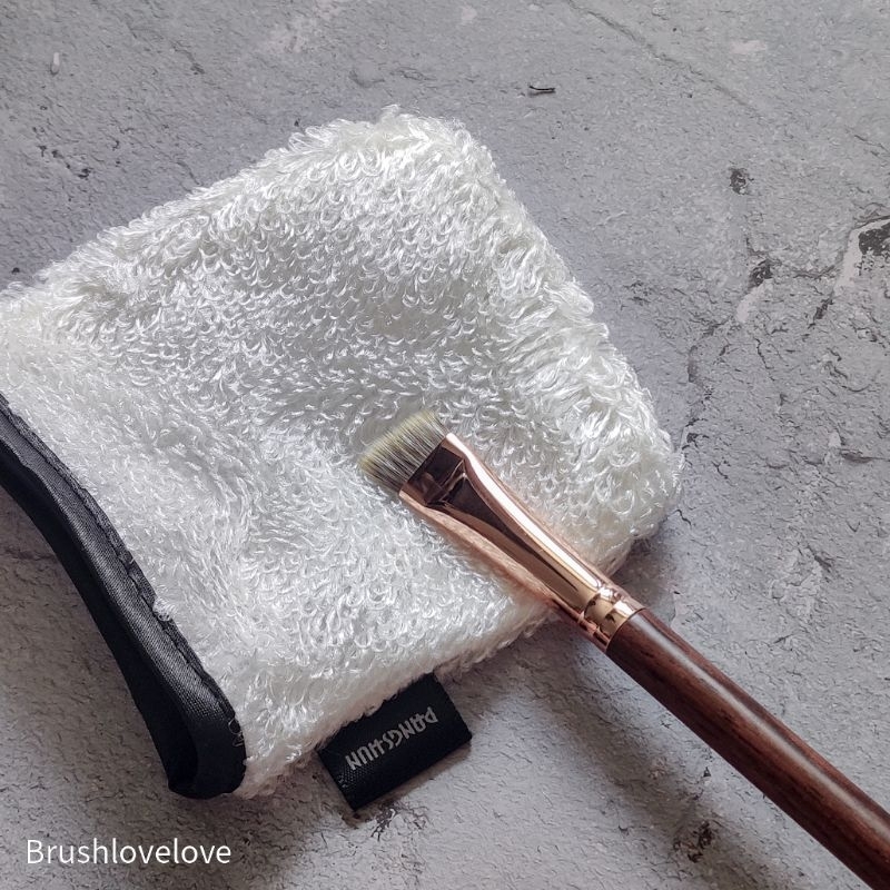 brushlovelove-ถุงมือซักแห้งแปรงแต่งหน้า