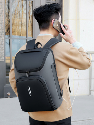 กระเป๋าคอมพิวเตอร์สำหรับผู้ชาย ใหม่มัลติฟังก์ชั่ความจุขนาดใหญ่ธุรกิจกระเป๋าสะพายคู่ แฟชั่นสบาย ๆ กันน้ำกระเป๋าสะพายคู่