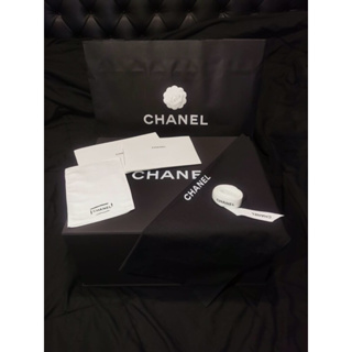 กล่อง Chanel และถุงผ้า ยกเซ็ทของแท้