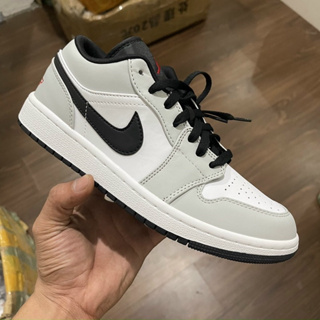 NIKE Air Jordan 1 Low Light smoke grey สินค้าถ่ายจากงานจริง ของแท้100%💯