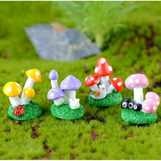 🍄(พร้อมส่งในไทย)🍄เห็ดหลากสี พร้อมสัตว์เลี้ยงตัวจิ๋ว