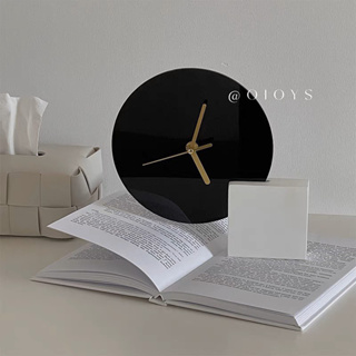 นาฬิกามินิมอล สีดำ แบบตั้งโต๊ะ เน้นสวยไม่เน้นดูเวลา