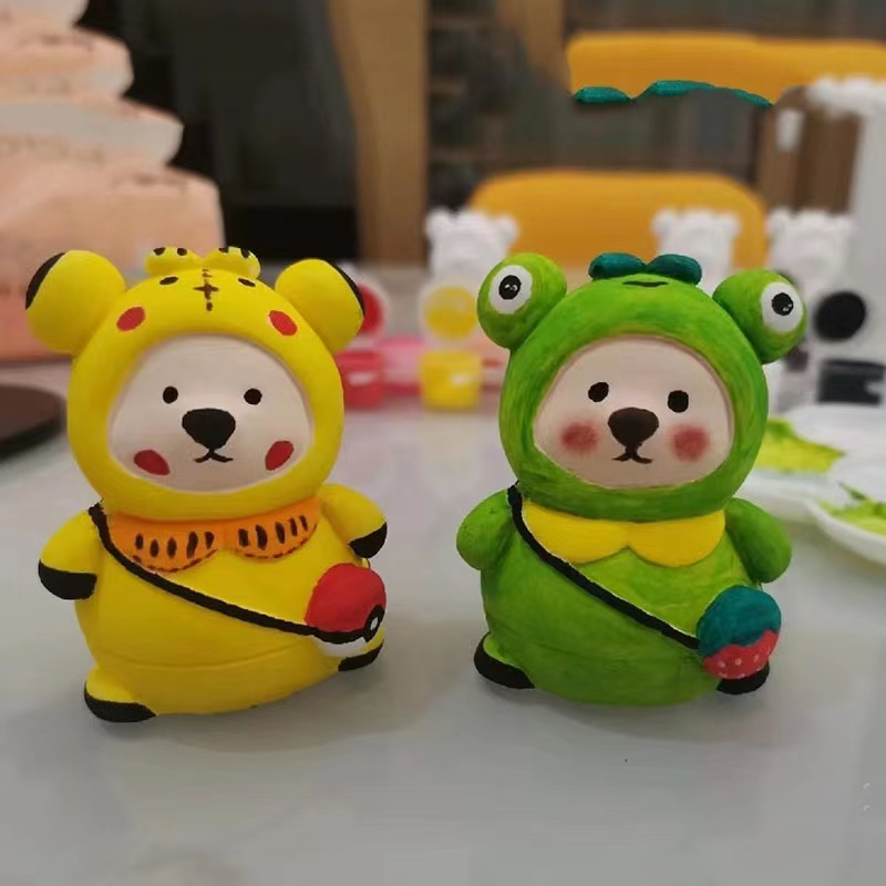 ตุ๊กตาปูนปลาสเตอร์-ระบายสี-ตุ๊กตาหมี-diy-ของขวัญวันเกิด