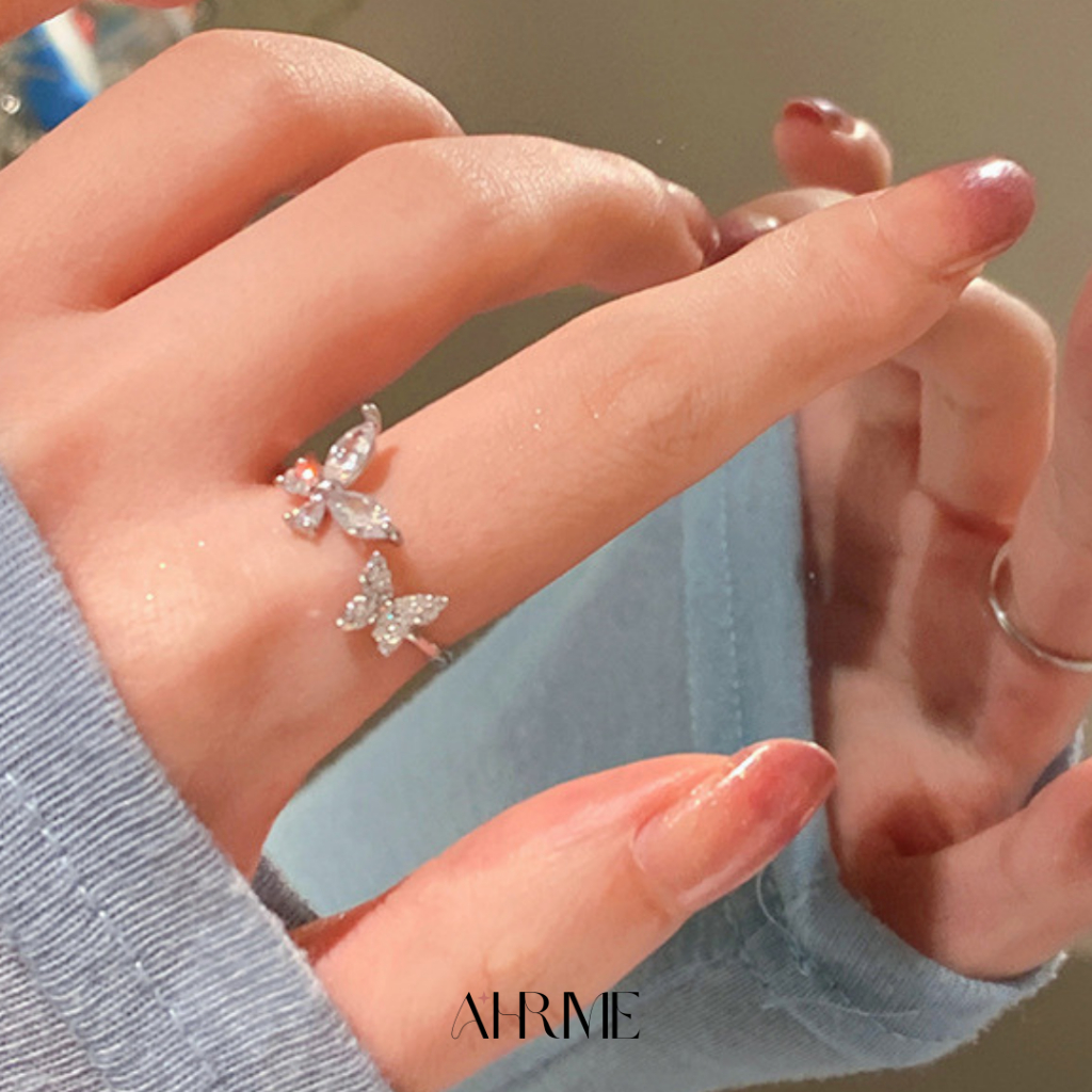 ri010-แหวนผีเสื้อแต่งเพชร-ahrime-bkk