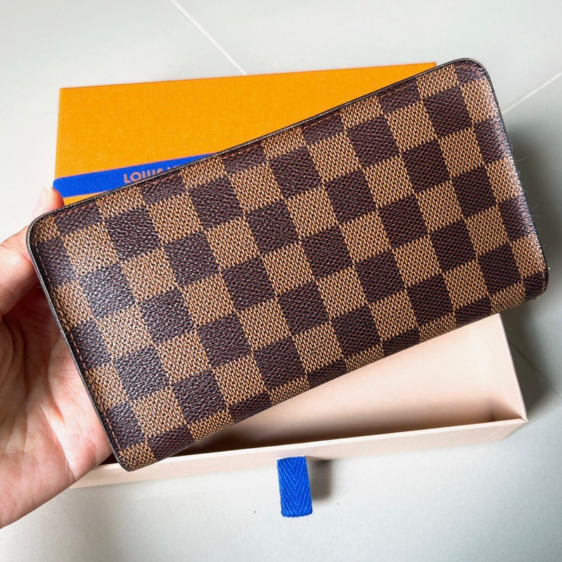 lv-zippy-wallet-มือสองของแท้-ค่ะ-รบกวนทั่กแชทก่อนสั่งค่ะ