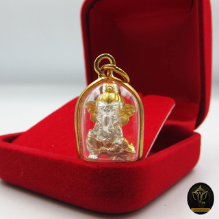 Ananta Ganesh ® จี้พระพิฆเนศ 3 กษัตริย์ (ผ่านพิธีแล้ว) ขนาด 1" เลี่ยมทอง พร้อมกล่อง (เน้นเงิน งาน ความรัก) Ji01 Ji