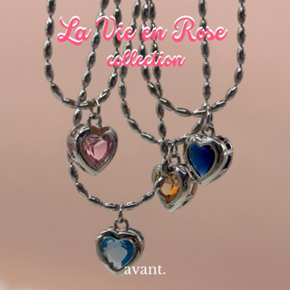 new! 💕 La Vie en Rose necklace (titanium)