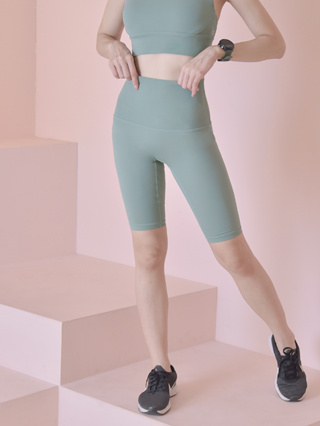 Elly Shorts กางเกงวิ่งผู้หญิงขาสั้น กางเกงออกกำลังกายเอวสูง เก็บพุง สีสวย พาสเทล ใส่กระชับ แห้งไว FitMeSportswear