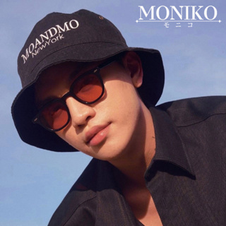 ภาพหน้าปกสินค้าMONIKO 2023 แว่นตากันแดดแฟชั่น กรอบสี่เหลี่ยม ป้องกันรังสียูวี ที่เกี่ยวข้อง