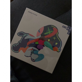 Kaws jigsaws 1000 Pcs.