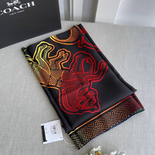 ผ้าพันคอ Coach Horse And Carriage Print Silk Square Scarf ผ้าไหม silk C6671 ลายรถม้า สีดำ