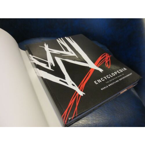 หนังสือ-the-definitive-guide-to-world-wrestling-entertainment-2009