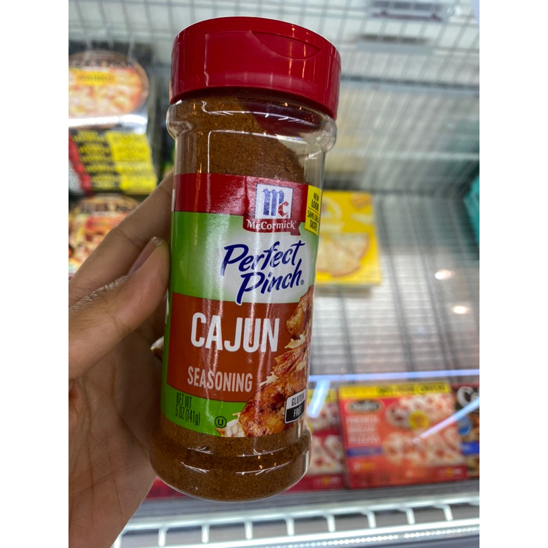 McCormick Perfect Pinch Cajun Seasoning 141 G. เครื่องปรุงรส สูตรเผ็ด