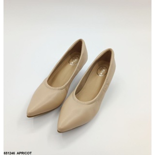 ภาพขนาดย่อของภาพหน้าปกสินค้า(D651246) แนะนำ+1ไซด์ รองเท้าส้นสูง 2 นิ้วแพทเทิลสวย เสริมเท้าให้ดูเรียวพื้นด้านในนุ่มใส่สบาย ทรงคลาสสิคแมทเสื้อผ้าง่าย จากร้าน mollysoftshu บน Shopee