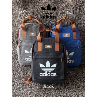 💕Adidas Classic Medium Backpack เป็นกระเป๋าเป้สะพาย