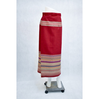 ผ้าถุงทอลายสีแดงผ้าไทย