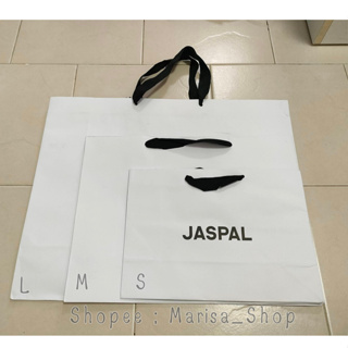 ภาพขนาดย่อของภาพหน้าปกสินค้าแท้  ถุงกระดาษ Jaspal / ถุงกระดาษยัสปาล / ถุงแบรนด์ / ถุงแบรนด์เนม / ถุงแบรนด์ มีให้เลือก 2 ขนาด จากร้าน marisa_shop บน Shopee