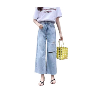 SHOP_MKLกางเกงยีนส์ขายาว เอวสูง ปลายรุ่ย แต่งขาดขาด้านซ้าย#8028
