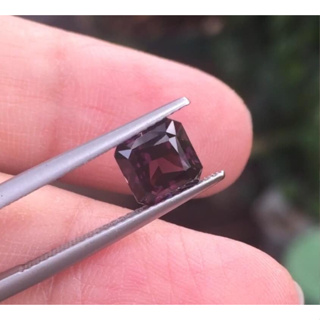 พลอยสปิเนล(Spinel) นน2.41กะรัต