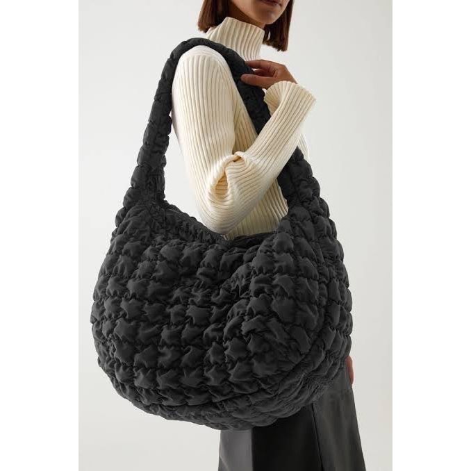 พร้อมส่ง Cos Quilted Oversized Bag | Shopee Thailand