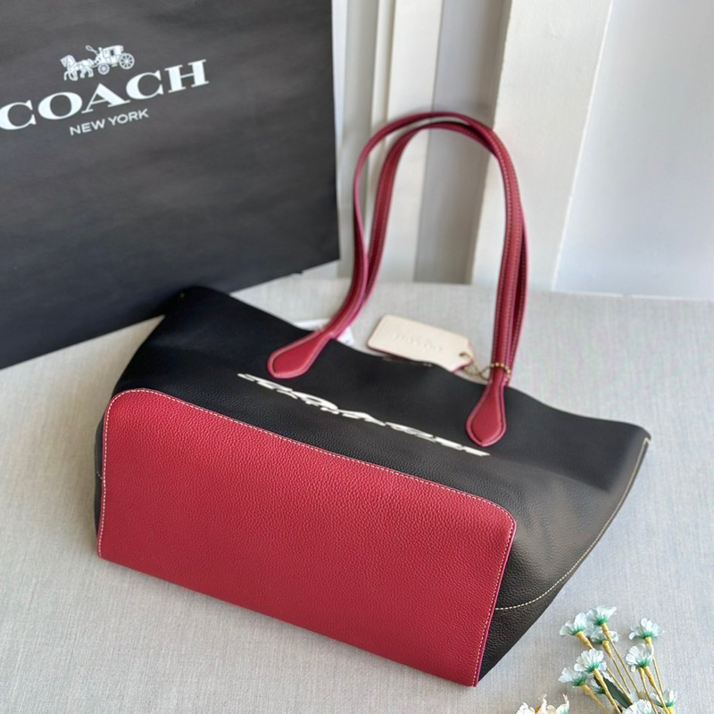สด-ผ่อน-กระเป๋าสีดำ-สีแดง-ce734-coach-shop-kia-tote-in-colorblock
