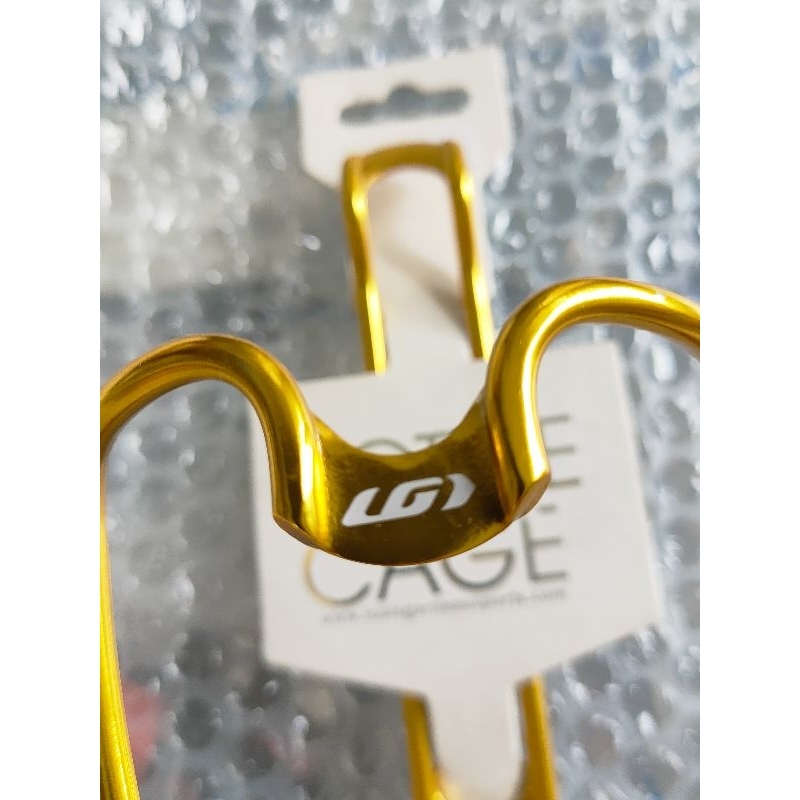 louis-garneau-bottle-cage-ขากระติก-ที่ใส่ขวดน้ำ-อลูมิเนียมเกรดพรีเมี่ยม