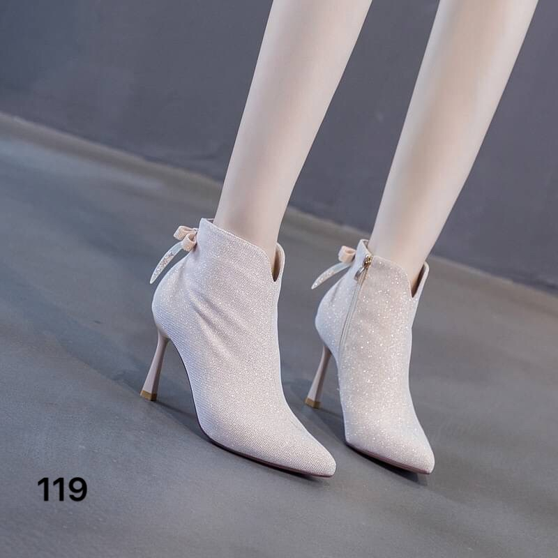 119-รองเท้าบูทสั้นส้นเข็มกริตเตอร์โบว์หลัง-สวยแบบสับๆ