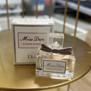 น้ำหอม Miss Dior พร้อมกล่อง (มีเก็บปลายทาง)