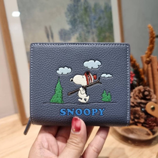 COACH CF251 COACH × PEANUTS SNAP WALLET WITH SNOOPY SKI MOTIF