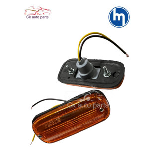 (คู่) ไฟบังโคลน ไฟเลี้ยวข้าง ไฟแก้ม มาสด้า 1300 Mazda 1300 turn signal light