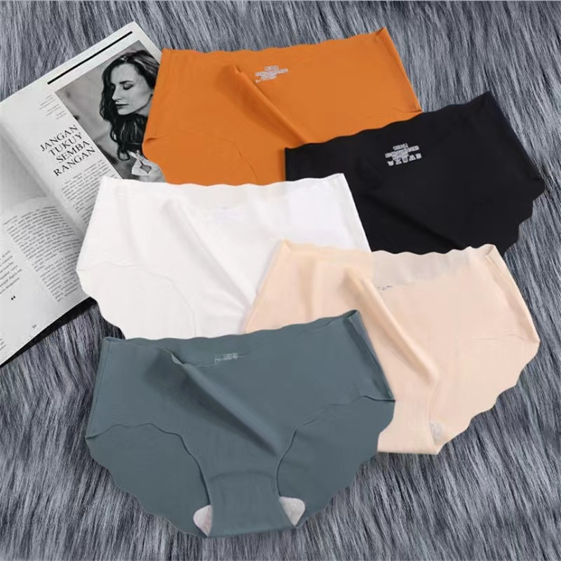 ภาพหน้าปกสินค้าHK-63กางเกงชั้นในไร้ขอบ เนื้อผ้าอ่อน กางเกงในผู้หญิงรับประกันคุณภาพ ดีไซน์ลูกไม้บัว กางเกงในไร้ขอบ