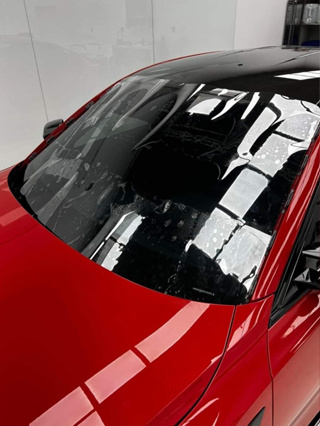 ExoShield GT3 ฟิล์มป้องกันสะเก็ดหินบานหน้า พร้อมบริการติดตั้ง ปกป้องหินป้องกันรอยกระจกรถยนต์ คุณภาพที่ทั่วโลกเชื่อมั่น