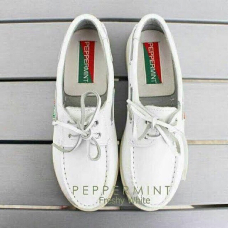 รองเท้าหนัง-peppermint-สีขาว-size-7-39-24-5cm