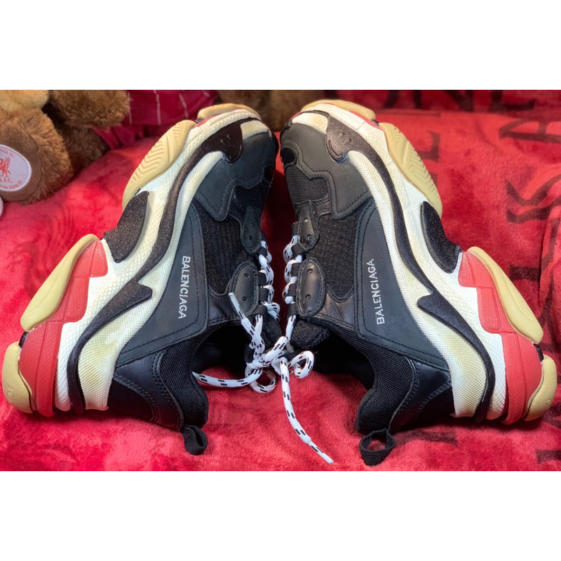 balenciaga triple s size 38