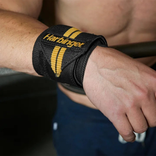 ซัพพอร์ตข้อมือ-harbinger-red-line-thumb-loop-wrist-wraps-black-gold