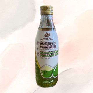 น้ำส้มสายชูหมัก จากมะพร้าวน้ำหอม Aromatic Coconut ขนาด 250 ml.