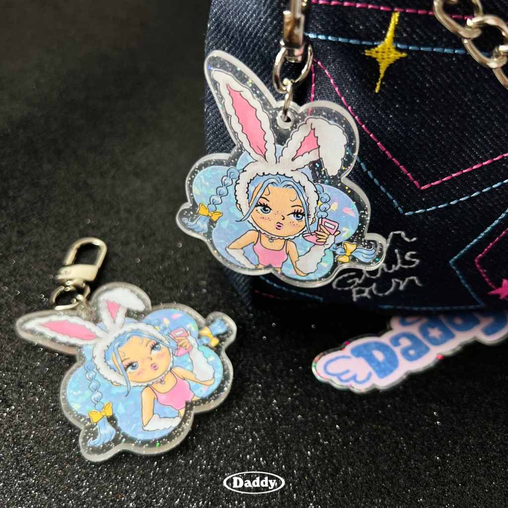 daddy-bad-bunny-keychain-พวงกุญแจ-glitter-acrylic-กระต่ายน้อย-สุดน่ารัก