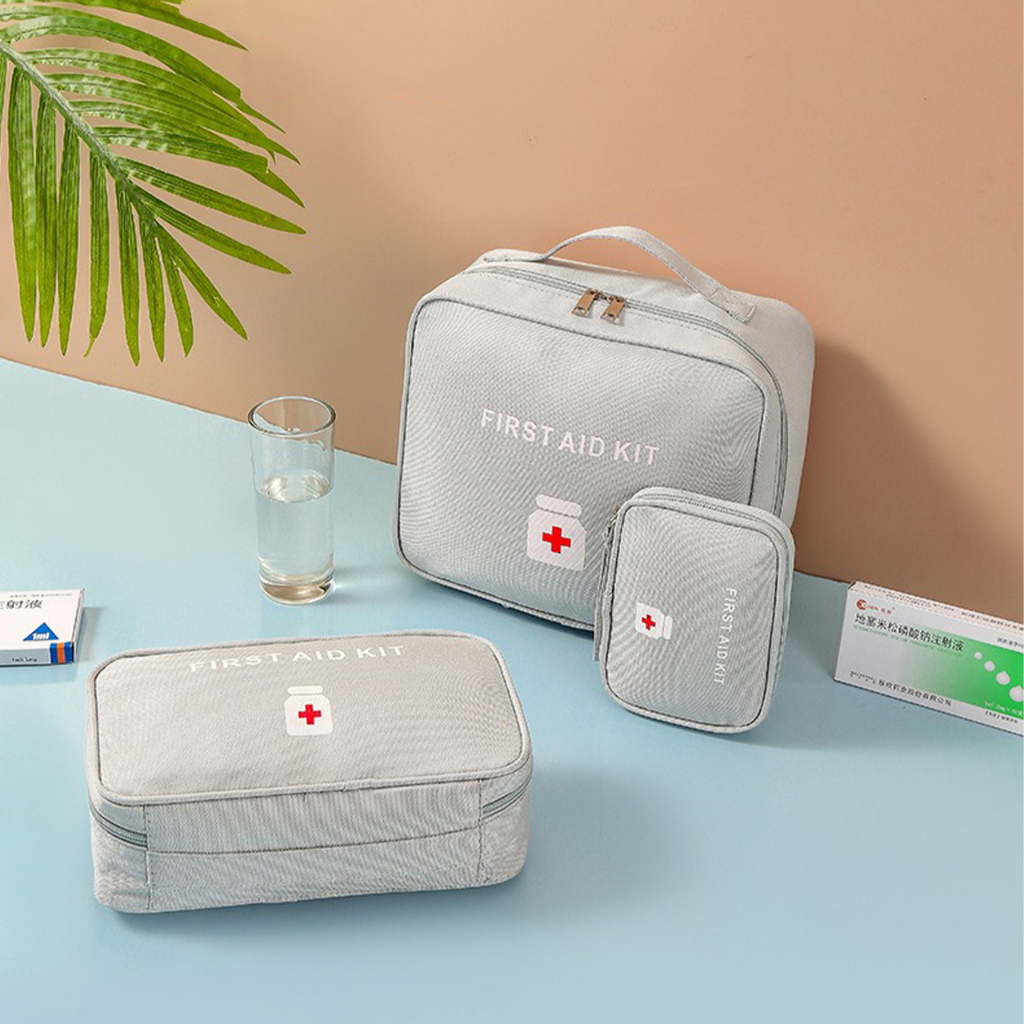 first-aid-kitกระเป๋าใส่ยาและอุปกรณ์ทำแผล-แบบพกพา-มีหลายขนาด