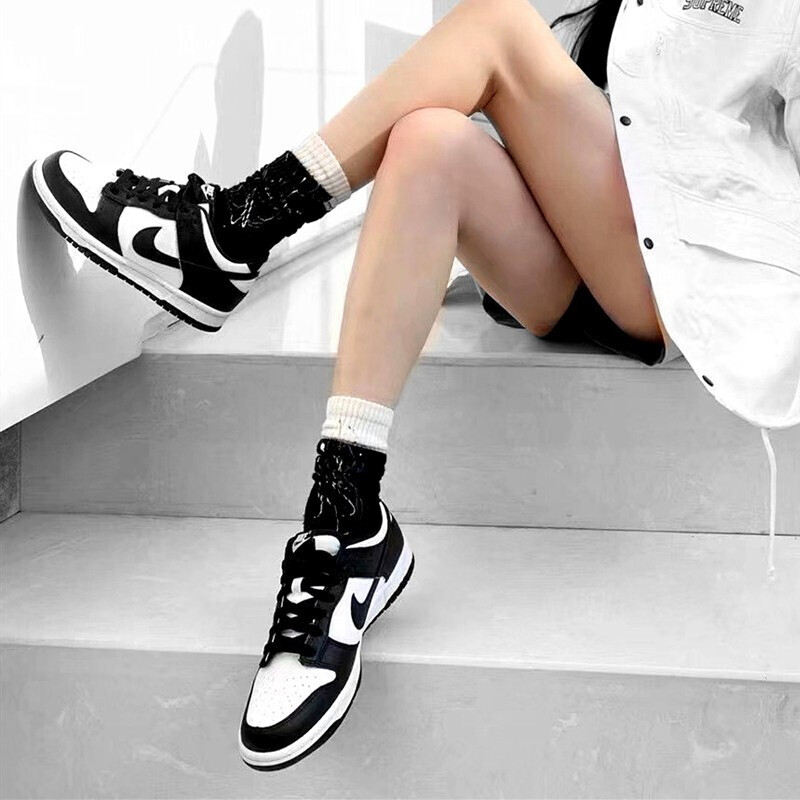ภาพสินค้าNike Dunk Low Retro"Black"รุ่นเดียวกันสำหรับผู้ชายและผู้หญิง รองเท้ากีฬาลำลอง รองเท้ากีฬาลำลอง จัดส่งฟรี จากร้าน adaxvasva บน Shopee ภาพที่ 5