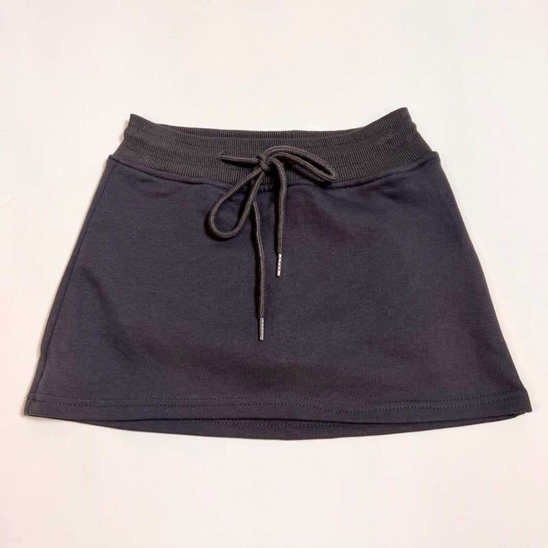 1st-mini-skirt-กระโปรงสั้นผ้านิ่ม-มีซับใน-favor-co