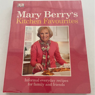 หนังสือสอนทำอาหาร Mary Berry’s Kitchen Favorite