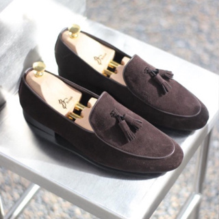 ภาพหน้าปกสินค้าBritish รองเท้าหนังกลับ รุ่น Tassel Loafers ที่เกี่ยวข้อง