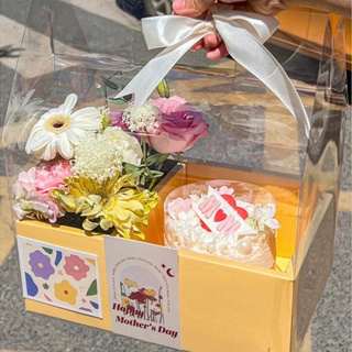 💓จัดส่งภายใน24ชม.💓 (กล่องใหญ่มาตรฐาน) กล่องใส่ขนม กล่องใส่ดอกไม้ ตุ๊กตา แบบมีหูหิ้ว กล่องเค้กดอกไม้