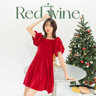 chuuchop_พร้อมส่ง(C7560) 🧸🎄 Red wine mini dress มินิเดรสสั้นแขนบอลลูนสีแดงผ้ากำมะหยี่