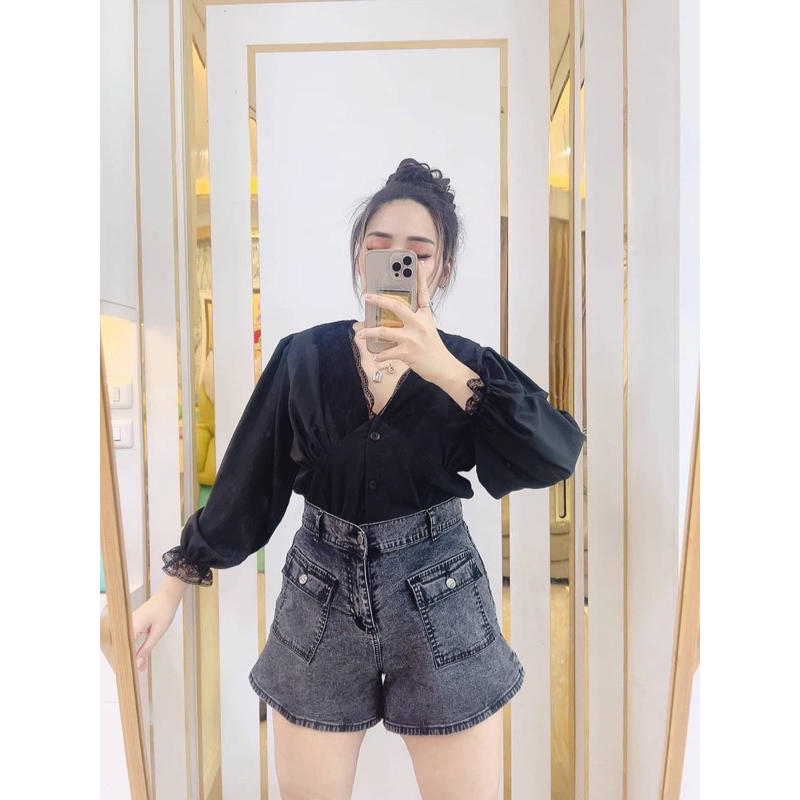 เสื้อเชิ้ตแต่งขอบลูกไม้-สินค้าพร้อมส่ง